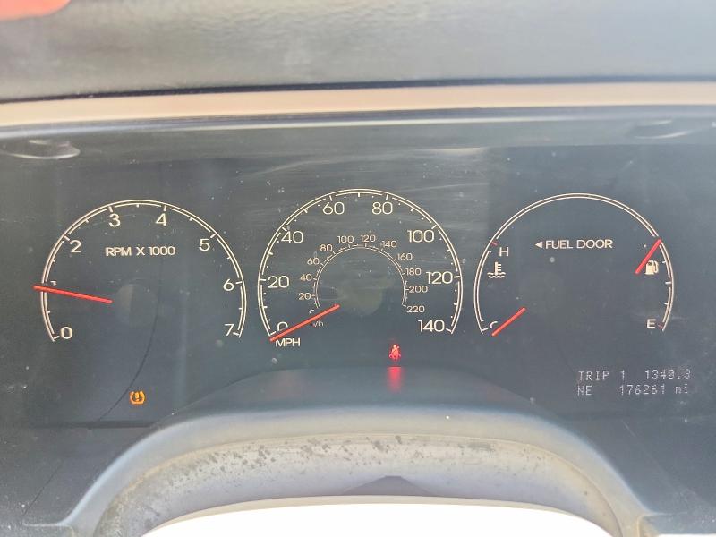 Photo 9 from auction – 2005 LINCOLN NAVIGATOR with VIN 5LMFU28535LJ08122