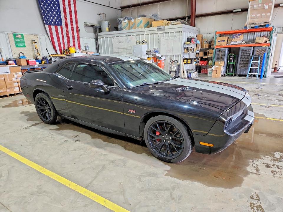 Photo 4 from auction – 2011 DODGE CHALLENGER with VIN 2B3CJ7DJ4BH540845
