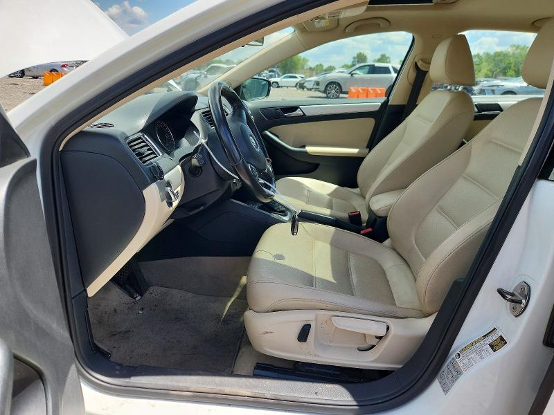 Photo 7 from auction – 2014 VOLKSWAGEN JETTA with VIN 3VWD17AJ9EM442856