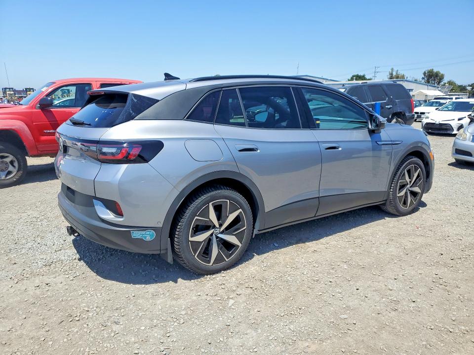 Photo 3 from auction – 2023 VOLKSWAGEN ID.4 with VIN 1V2FMPE85PC009645