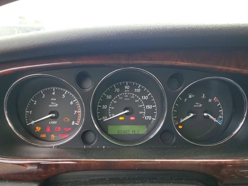 Photo 9 from auction – 2004 JAGUAR XJ8 with VIN SAJWA71C24SG22199