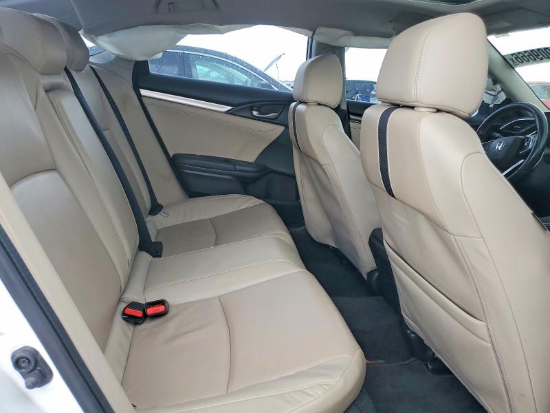 Photo 10 from auction – 2019 HONDA CIVIC with VIN 19XFC1F73KE002962