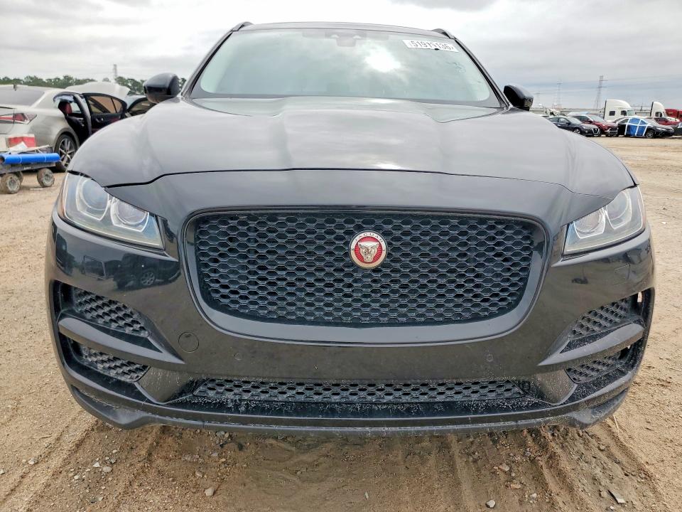 Photo 5 from auction – 2020 JAGUAR F-PACE with VIN SADCK2FX2LA618222
