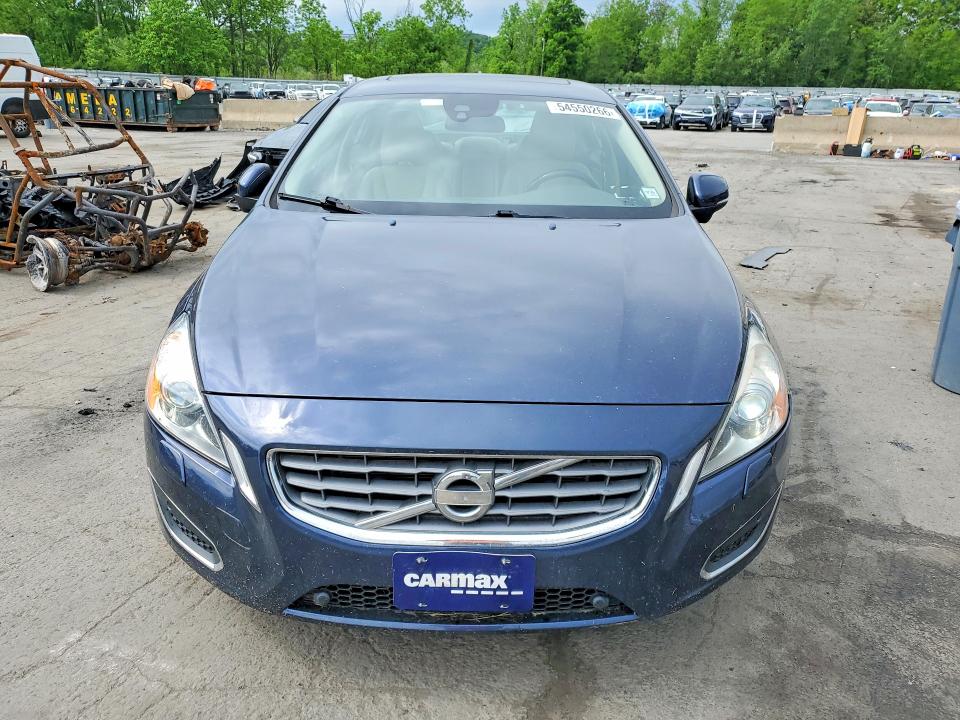 Photo 5 from auction – 2013 VOLVO S60 with VIN YV1612FS0D1209888