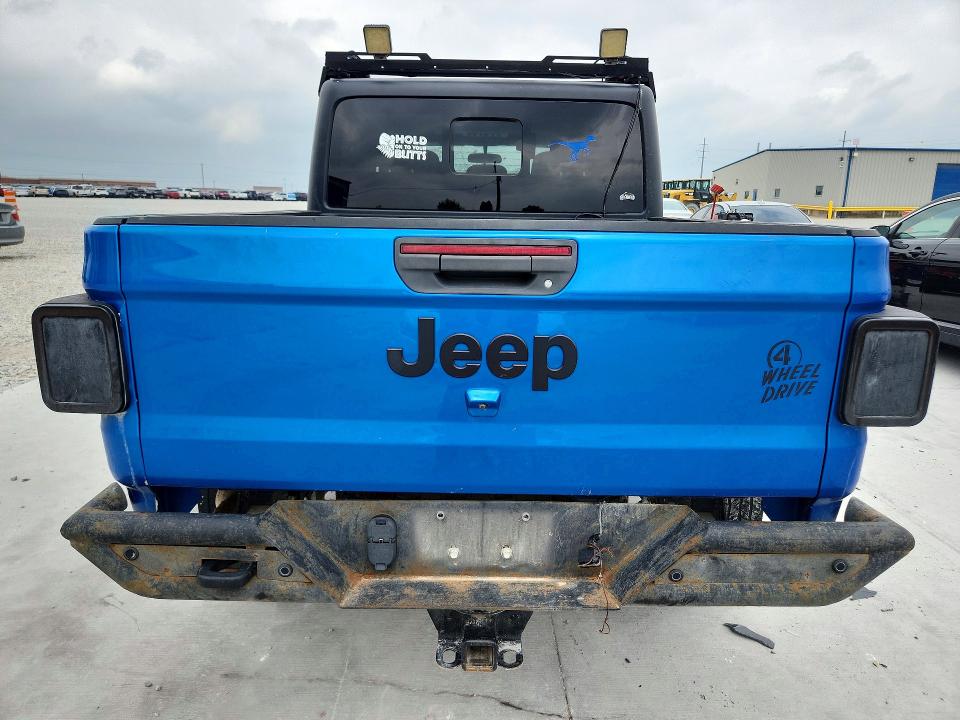 Photo 6 from auction – 2021 JEEP GLADIATOR with VIN 1C6HJTAG1ML522953