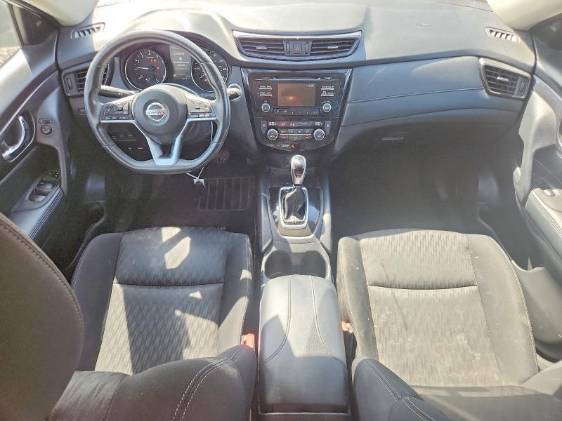 Photo 8 from auction – 2017 NISSAN ROGUE with VIN KNMAT2MV5HP533140