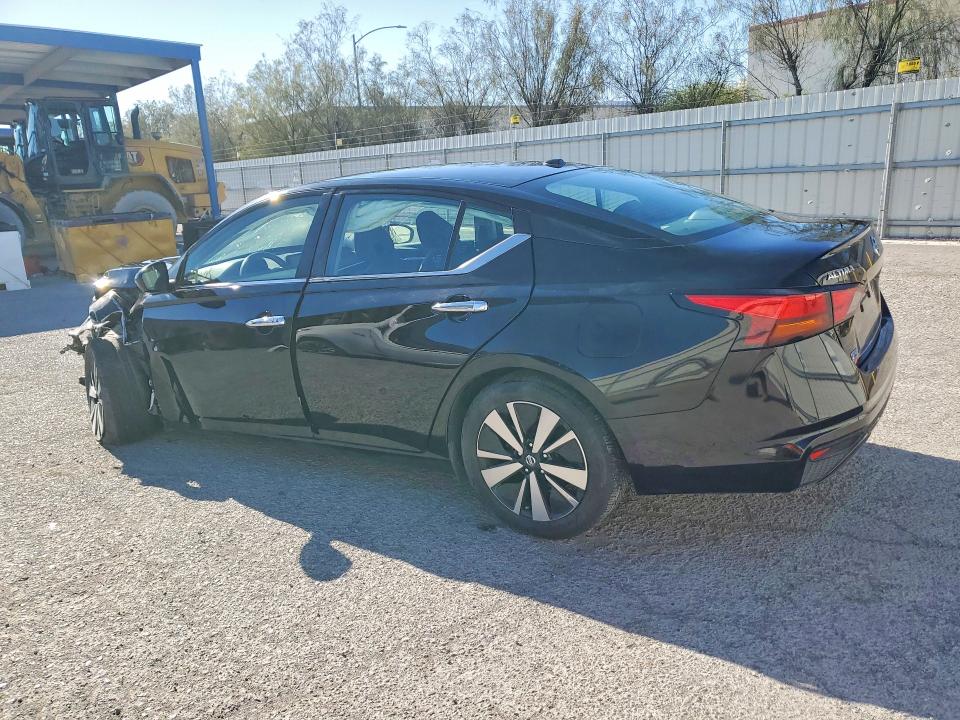 Photo 2 from auction – 2022 NISSAN ALTIMA with VIN 1N4BL4DV3NN390007