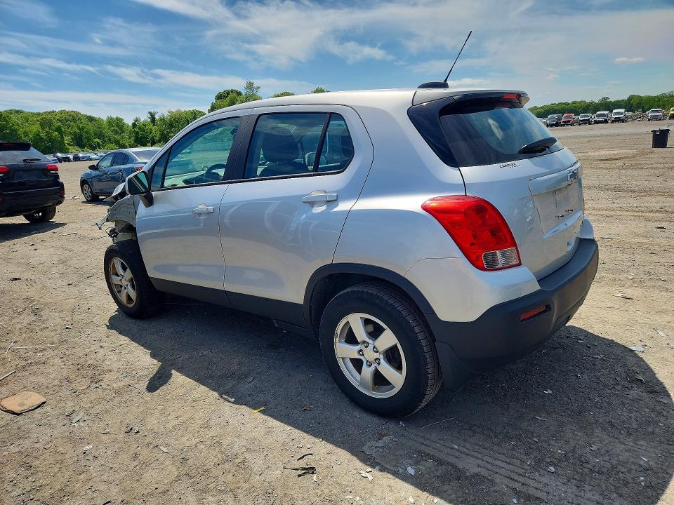 Photo 2 from auction – 2015 CHEVROLET TRAX with VIN KL7CJPSB7FB069960