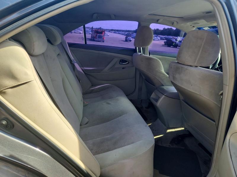Photo 10 from auction – 2011 TOYOTA CAMRY with VIN 4T1BF3EKXBU164267