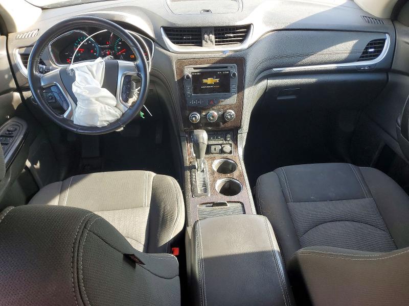 Photo 8 from auction – 2017 CHEVROLET TRAVERSE with VIN 1GNKRGKD4HJ333113