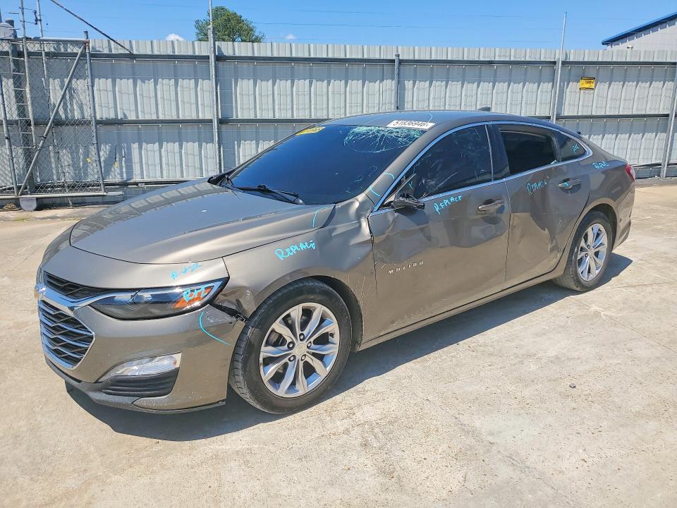 CHEVROLET MALIBU 2020 with VIN 1G1ZD5ST2LF037755 - Photo from auction
