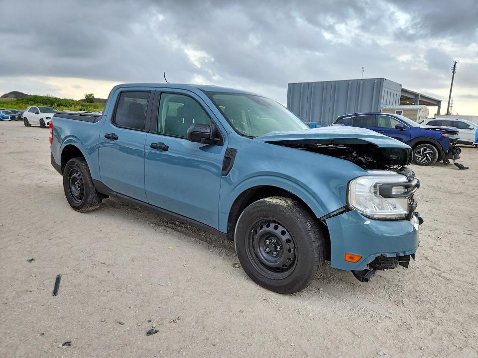 Photo 4 from auction – 2023 FORD MAVERICK with VIN 3FTTW8E39PRA62455