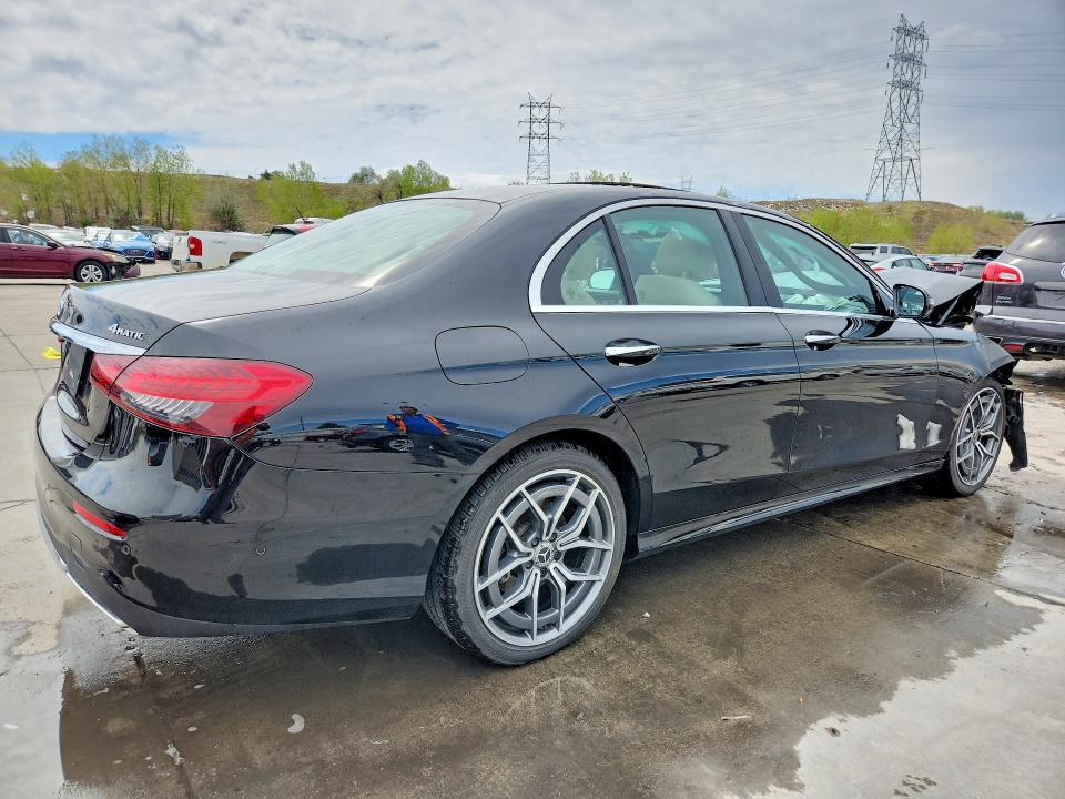 Photo 3 from auction – 2021 MERCEDES-BENZ E with VIN W1KZF8EB6MA964803