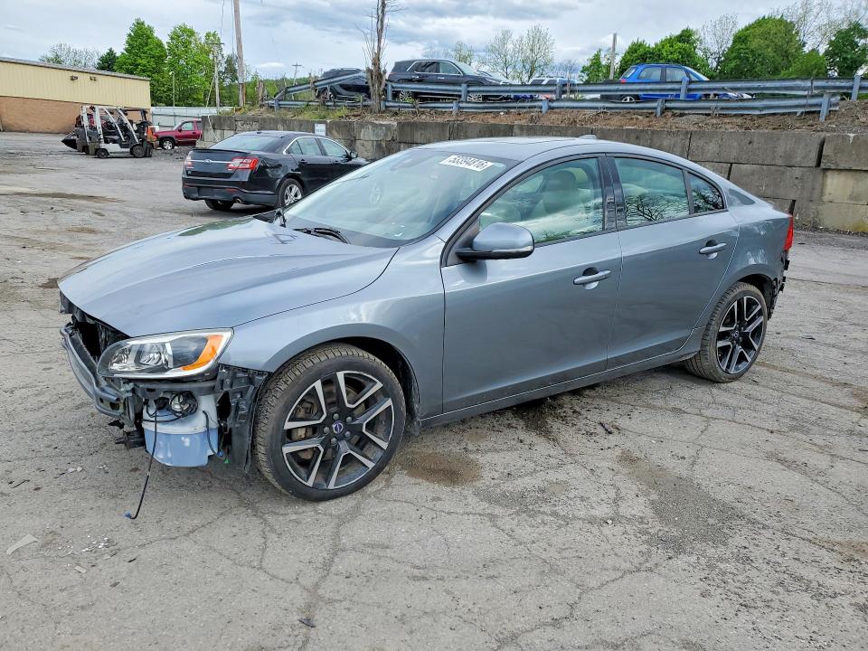 2017 VOLVO S60 - Търг №53394816