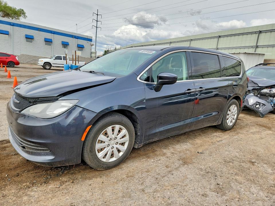 CHRYSLER PACIFICA 2019 with VIN 2C4RC1AG9KR628390 - Photo from auction