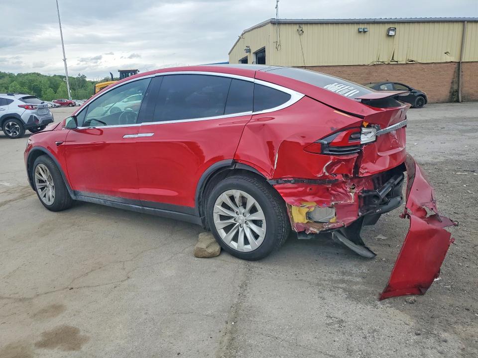 Photo 2 from auction – 2020 TESLA MODEL X with VIN 5YJXCBE28LF298315