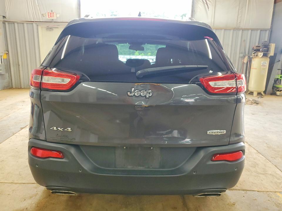 Photo 6 from auction – 2016 JEEP CHEROKEE with VIN 1C4PJMCS5GW205093