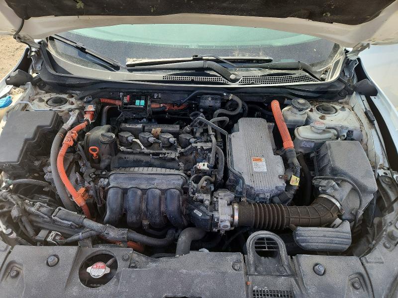 Photo 11 from auction – 2019 HONDA INSIGHT with VIN 19XZE4F5XKE400130