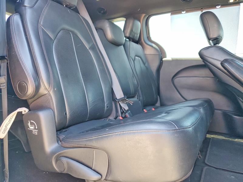 Photo 11 from auction – 2020 CHRYSLER PACIFICA with VIN 2C4RC1EG2LR110133
