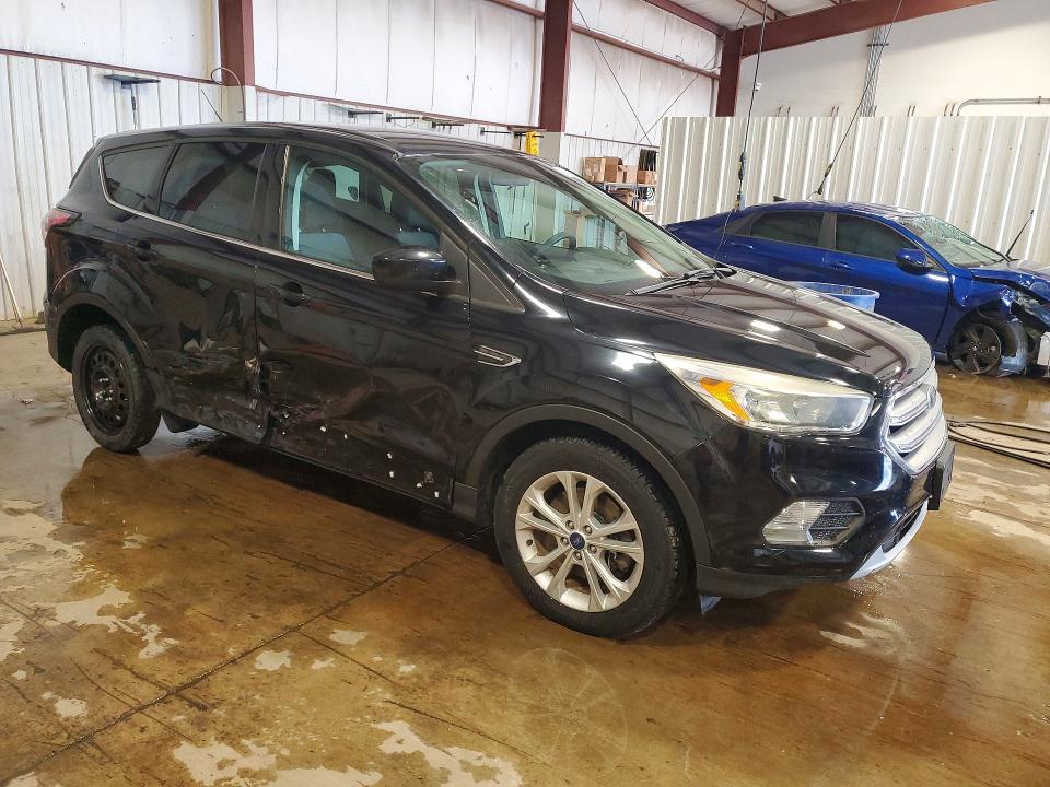 Снимка 4 от търг – 2017 FORD ESCAPE с VIN 1FMCU9G98HUD29684
