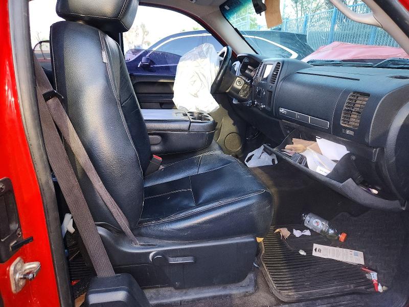 Photo 13 from auction – 2011 GMC SIERRA with VIN 1GTR1VE03BZ225540