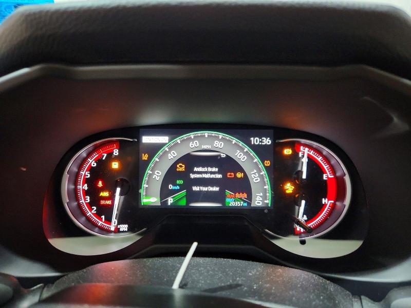 Photo 9 from auction – 2025 TOYOTA RAV4 with VIN 2T3A1RFVXSW505955