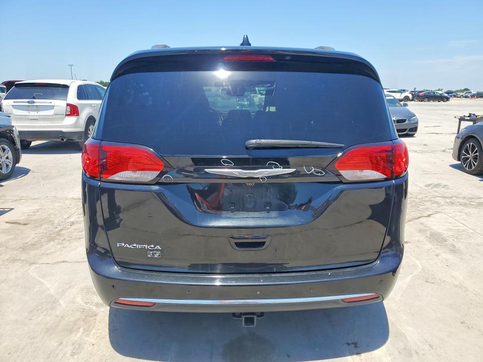 Photo 6 from auction – 2020 CHRYSLER PACIFICA with VIN 2C4RC1EG2LR110133