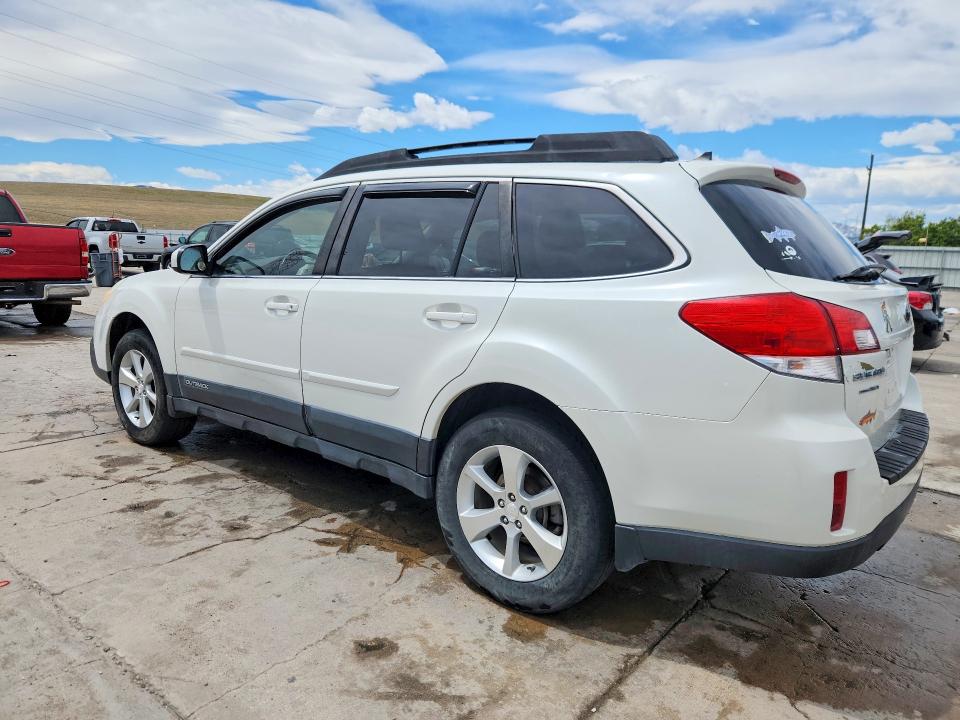 Photo 2 from auction – 2013 SUBARU OUTBACK with VIN 4S4BRCKC4D3212911