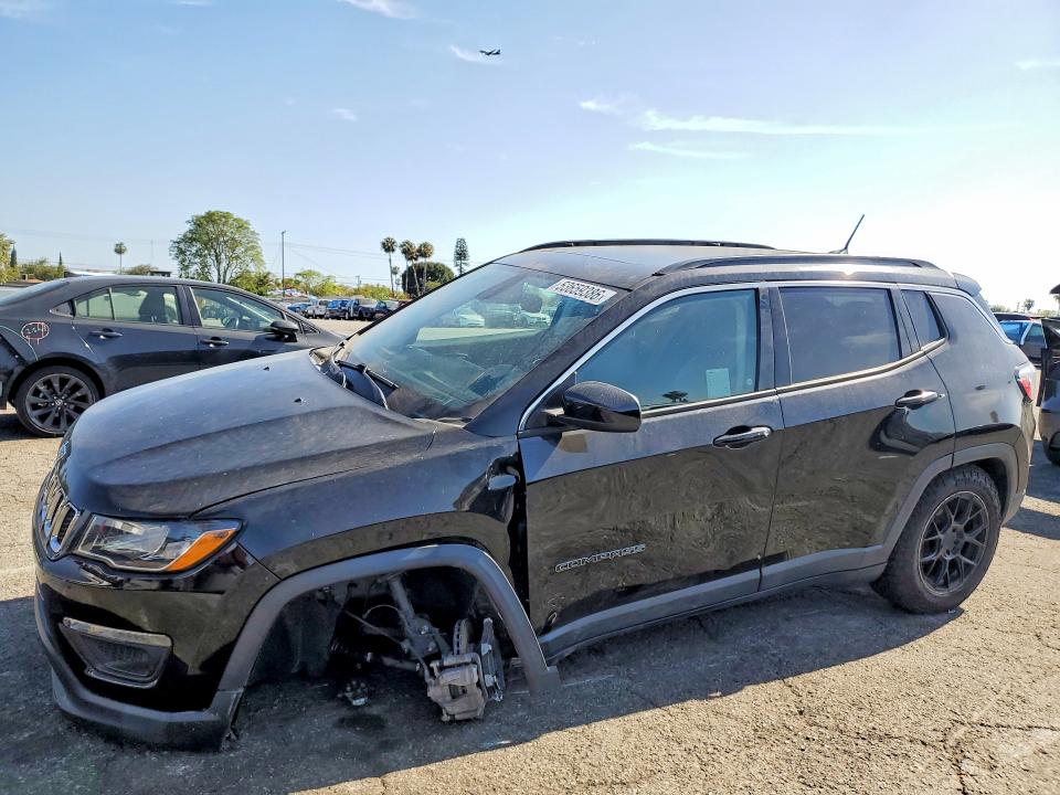 JEEP COMPASS 2020 with VIN 3C4NJCBB9LT258883 - Photo from auction