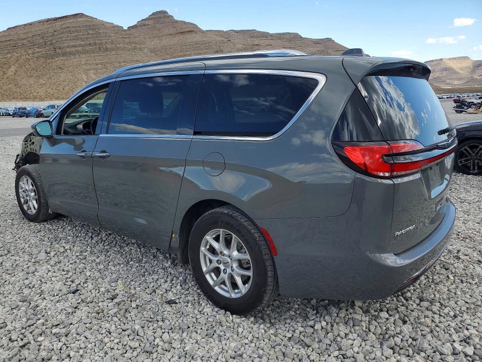 Photo 2 from auction – 2021 CHRYSLER PACIFICA with VIN 2C4RC1BG8MR584903