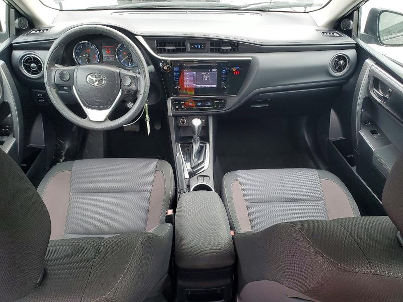 Photo 8 from auction – 2018 TOYOTA COROLLA with VIN 2T1BURHE2JC122111