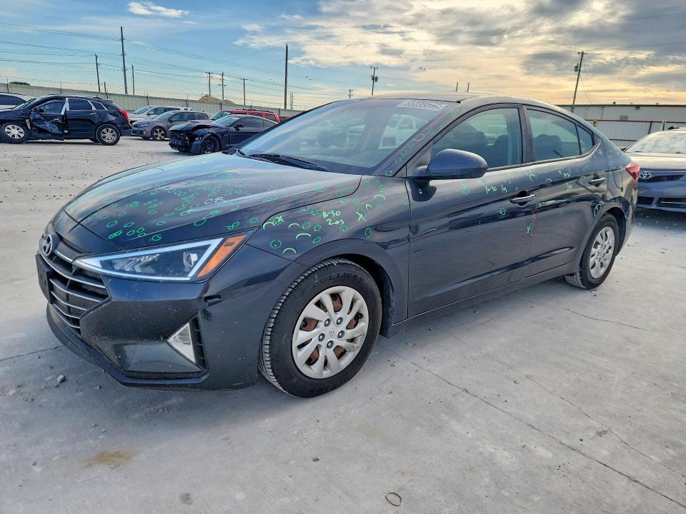 2020 HYUNDAI ELANTRA - Търг №55235046
