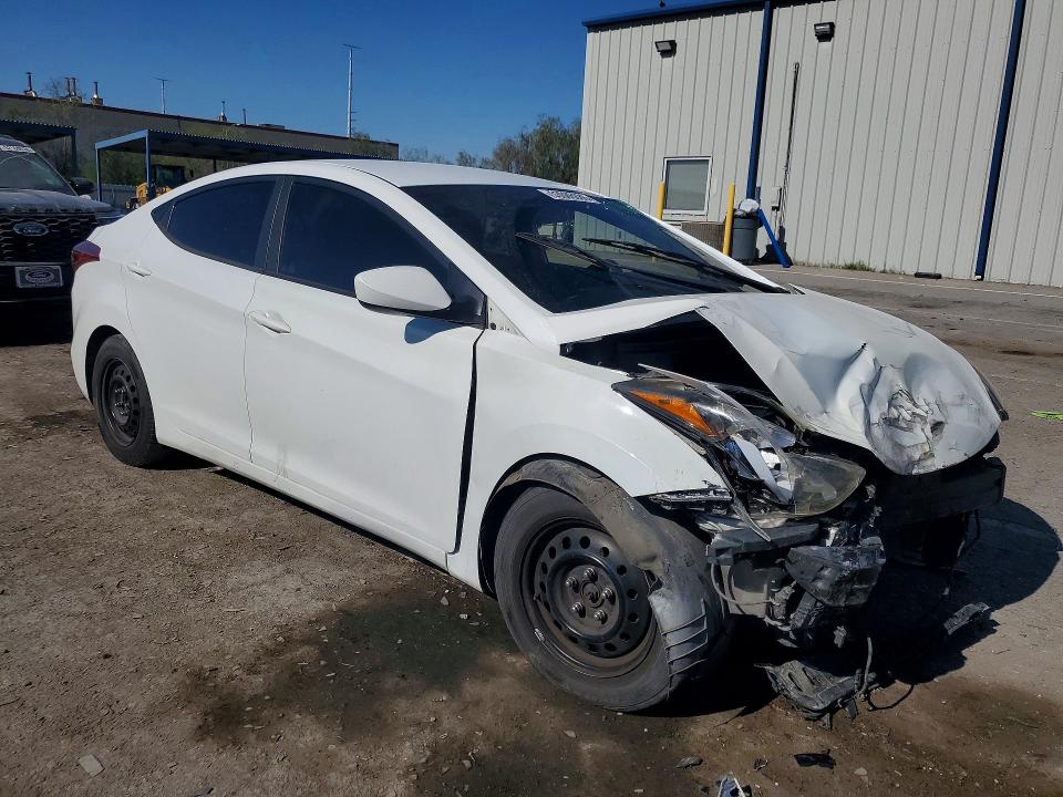 Photo 4 from auction – 2016 HYUNDAI ELANTRA with VIN 5NPDH4AE8GH695563