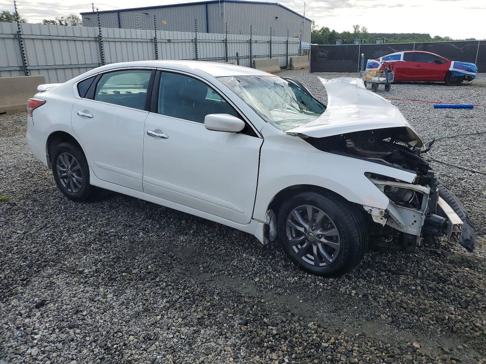 Photo 4 from auction – 2015 NISSAN ALTIMA with VIN 1N4AL3AP4FC579693