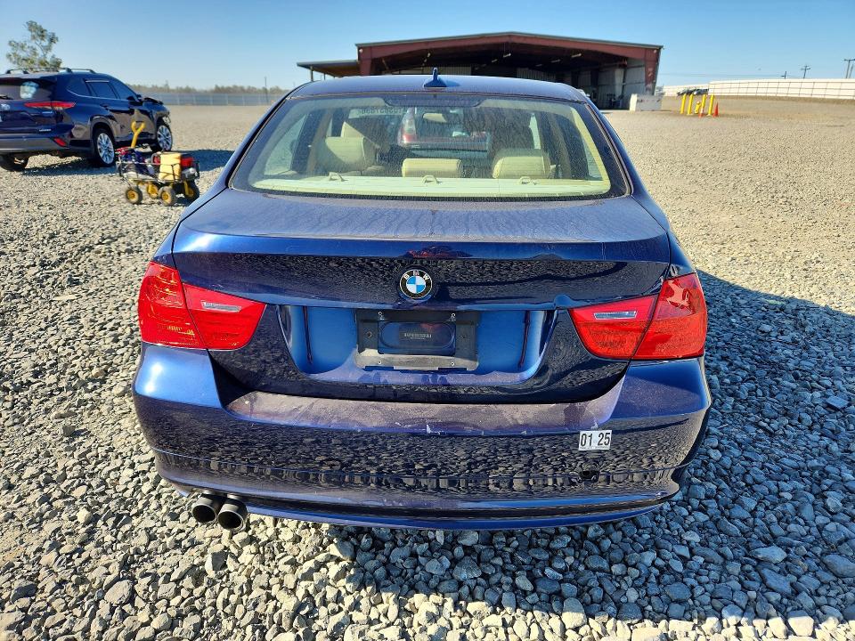 Photo 6 from auction – 2011 BMW 328 with VIN WBAPH5C50BF093451
