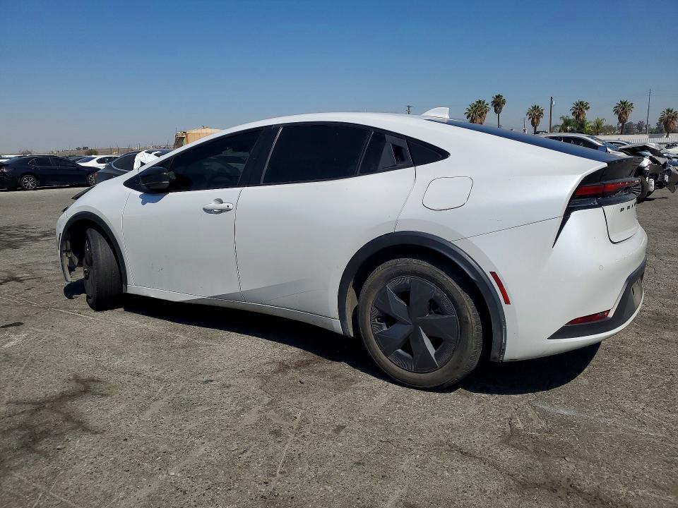 Photo 2 from auction – 2023 TOYOTA PRIUS with VIN JTDACAAU4P3011451