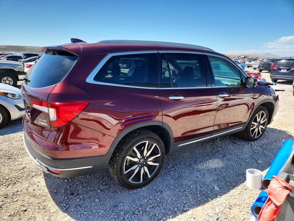 Photo 3 from auction – 2021 HONDA PILOT with VIN 5FNYF6H02MB068476