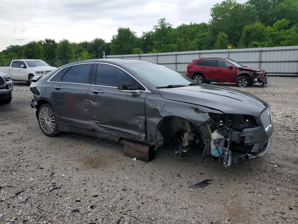 Photo 4 from auction – 2017 LINCOLN MKZ with VIN 3LN6L5E97HR610958