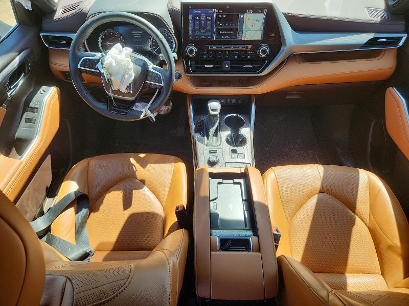 Photo 8 from auction – 2022 TOYOTA HIGHLANDER with VIN 5TDFZRBH3NS192591