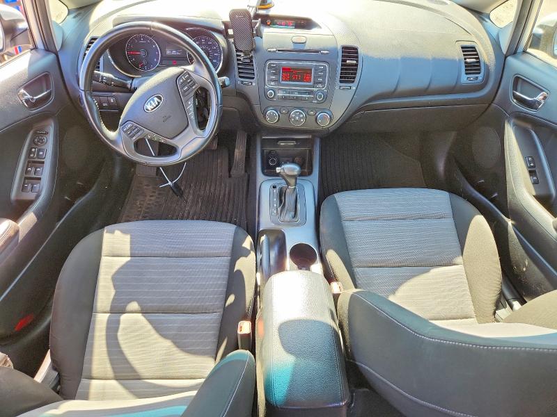 Photo 8 from auction – 2015 KIA FORTE with VIN KNAFX4A8XF5269651