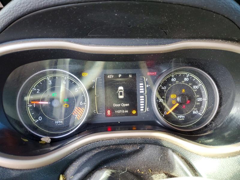 Photo 9 from auction – 2015 JEEP CHEROKEE with VIN 1C4PJMCB6FW601449