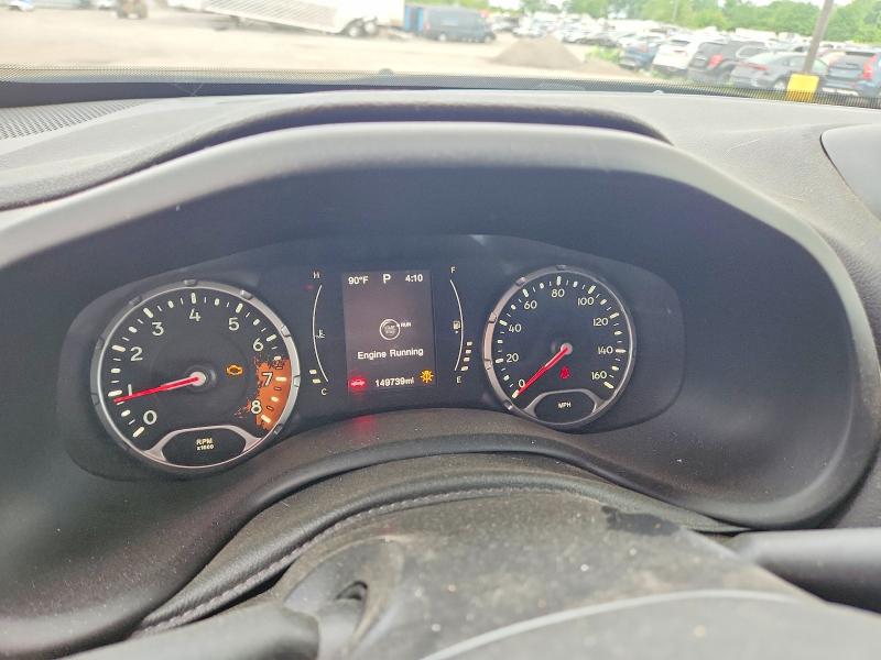 Photo 9 from auction – 2016 JEEP RENEGADE with VIN ZACCJBBT2GPC95443