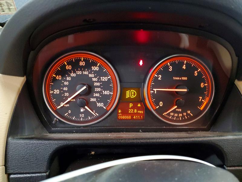 Photo 9 from auction – 2015 BMW X1 with VIN WBAVL1C5XFVY32237