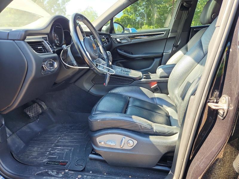 Photo 7 from auction – 2017 PORSCHE MACAN with VIN WP1AA2A50HLB02916
