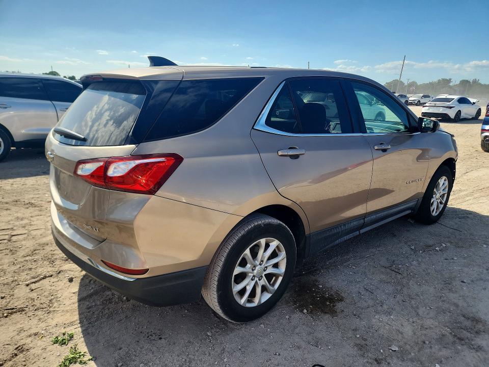 Photo 3 from auction – 2018 CHEVROLET EQUINOX with VIN 2GNAXSEVXJ6230032