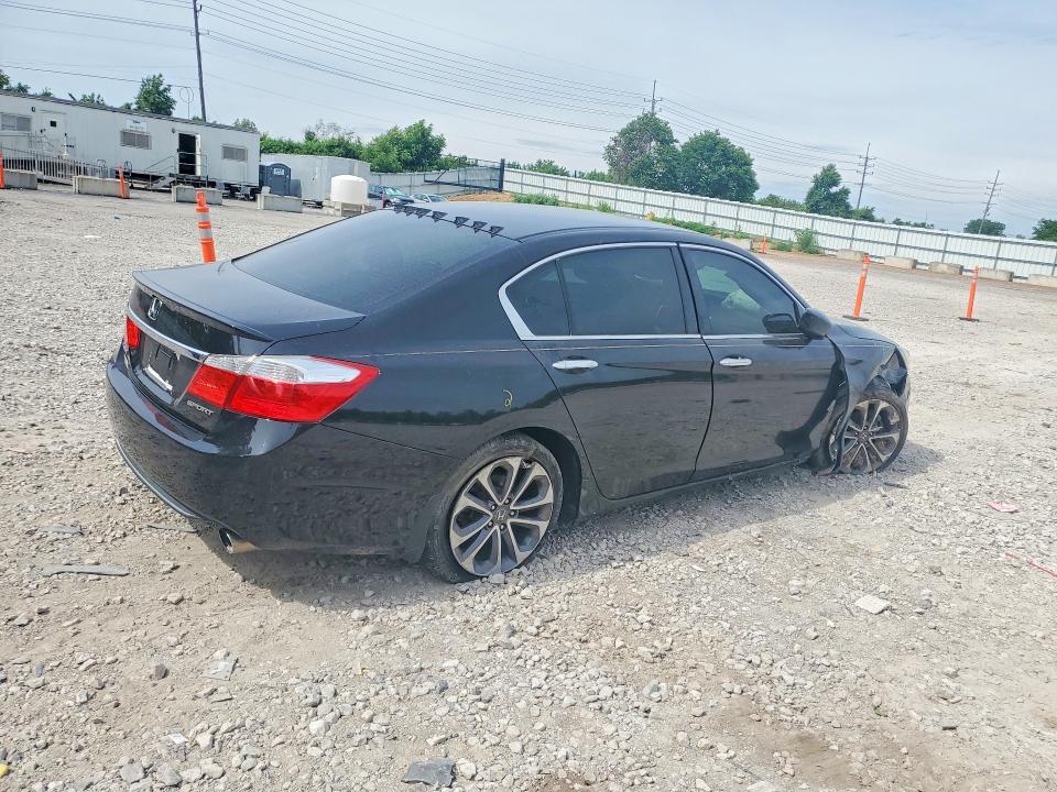 Foto 3 de la subasta – 2014 HONDA ACCORD con VIN 1HGCR2F56EA302753