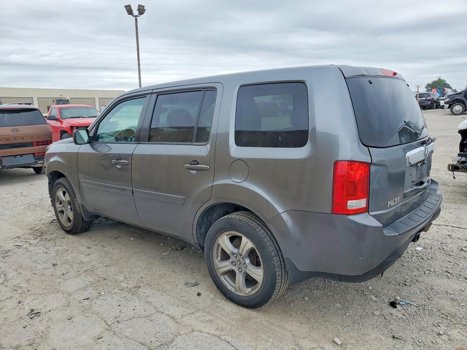Photo 2 from auction – 2012 HONDA PILOT with VIN 5FNYF4H49CB072725