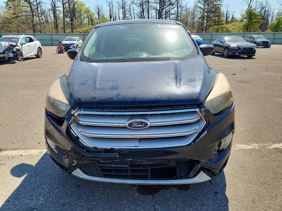 Photo 5 from auction – 2019 FORD ESCAPE with VIN 1FMCU9GD0KUB90730