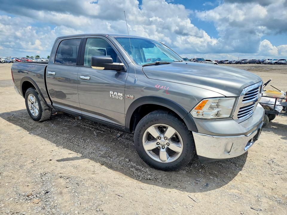 Photo 4 from auction – 2013 RAM 1500 with VIN 1C6RR7LT3DS703475