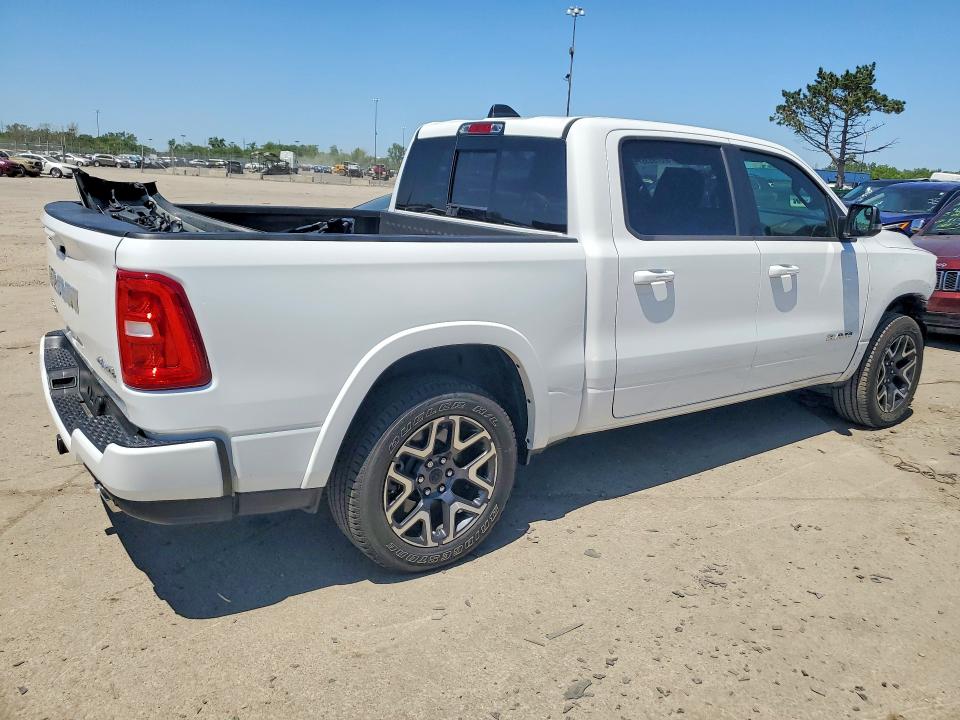 Photo 3 from auction – 2025 RAM 1500 with VIN 1C6SRFJP1SN748685